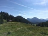 Ruchekopfhütte von Westen mit dem Großen Traithen  (Foto gespeichert zu Ziel Ruchenkopf-Hütte),#