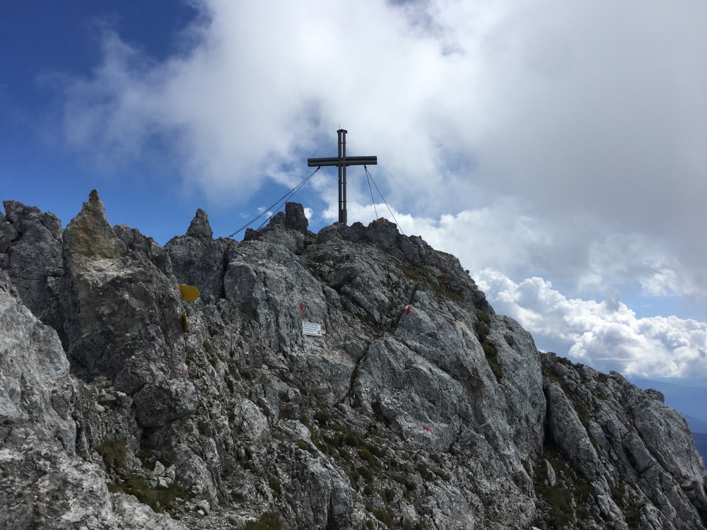 Ackerlspitze: Gipfelkreuz