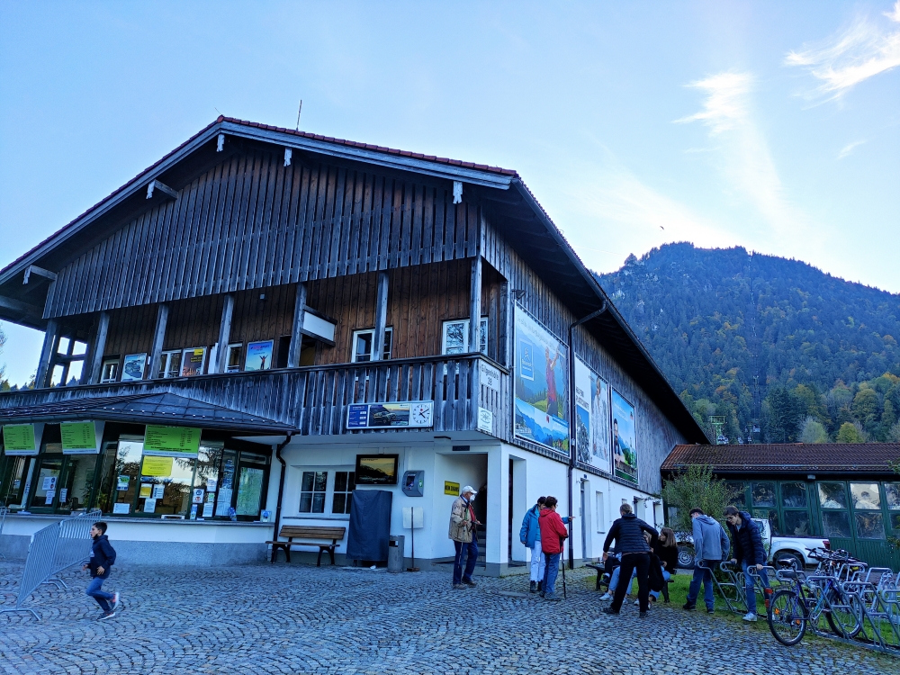 Panoramarestaurant Brauneck -> Brauneck Bergbahn Talstation: Talstation