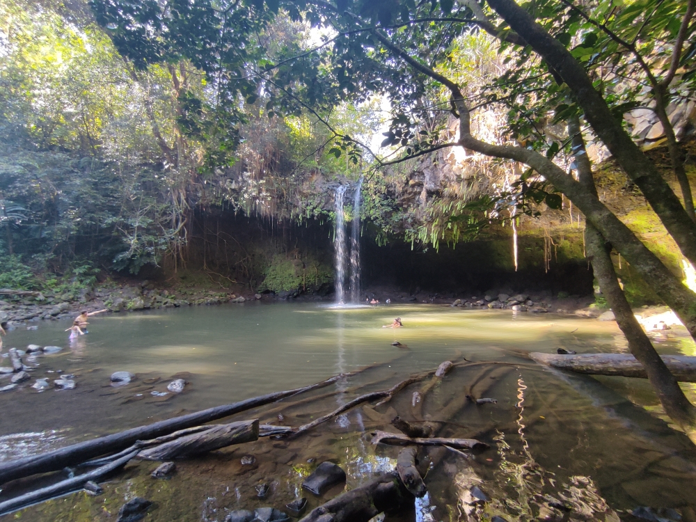 Caveman Falls -> Twin Falls carpark: Wasserfall mit Bademöglichkeit