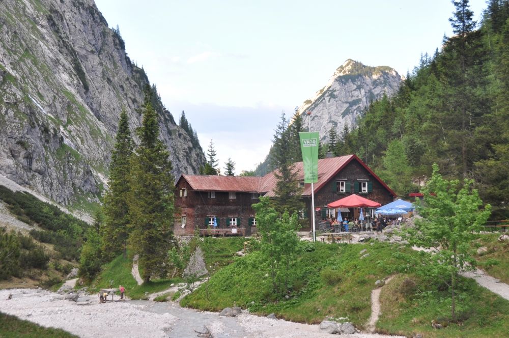 Höllentalangerhütte: Die alte Höllentalangerhütte (bis 2013)