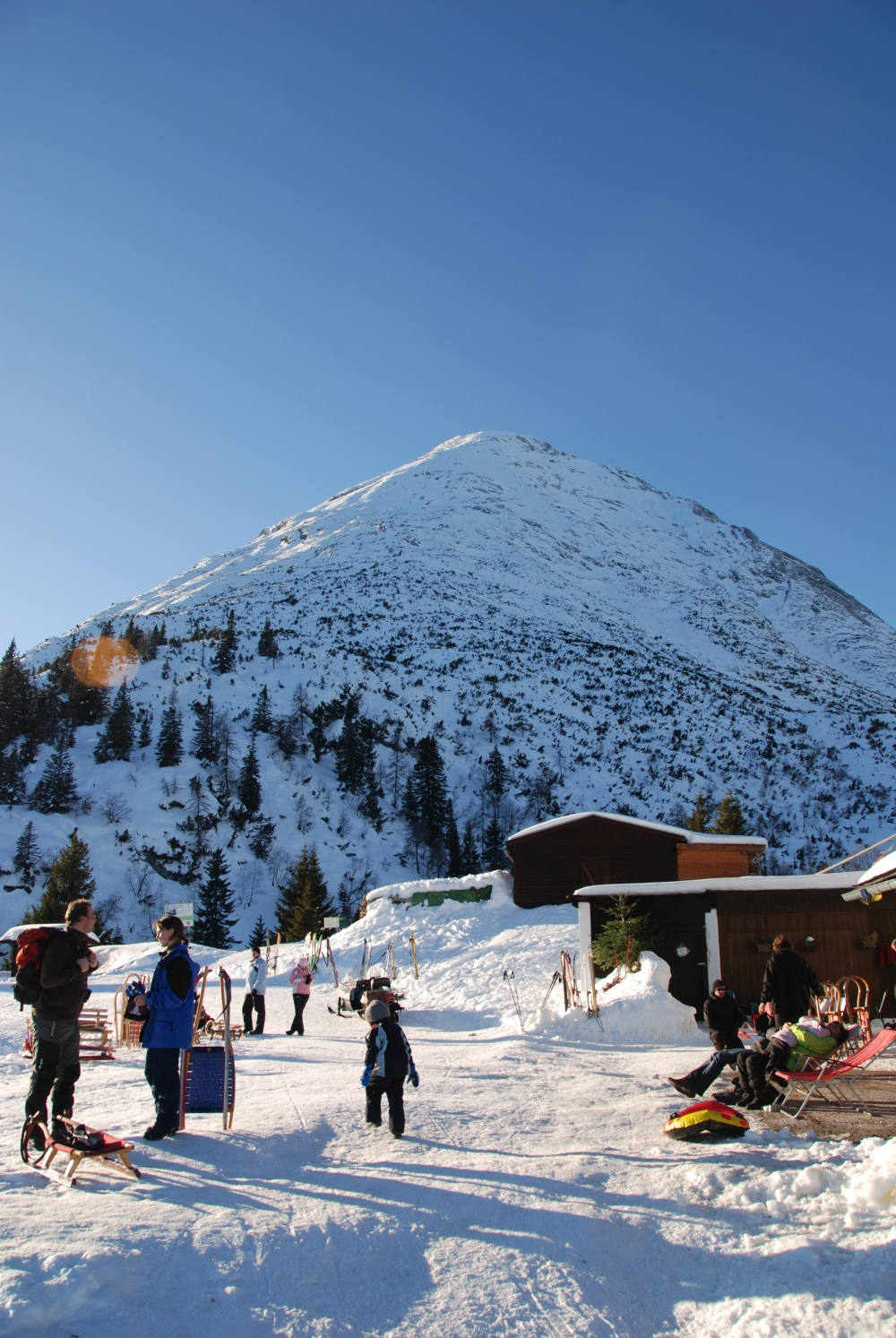 Hohe Munde Ostgipfel: Winterlicher Blick von der Rathhütte