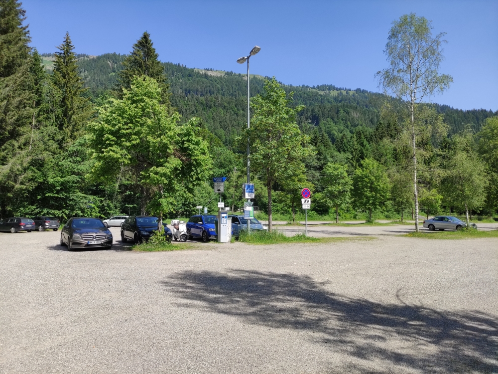 Parkplatz Gunzesried-Säge -> Altes Höfle: Großer Parkplatz