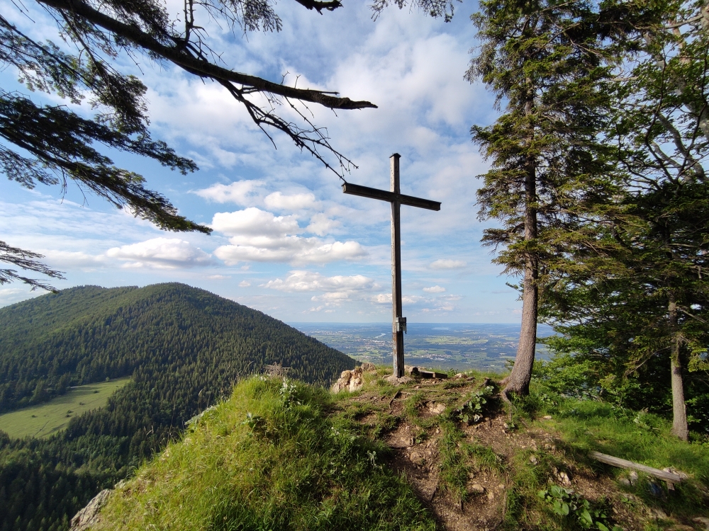 Schrofen: Gipfelkreuz