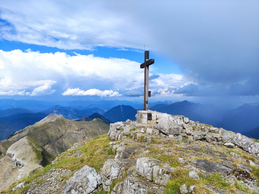 Soiernspitze: Gipfelkreuz