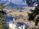 Blick auf <a href=/freizeit/schloss-neuschwanstein-211/>Schloss Neuschwanstein</a>  (Foto gespeichert zu Ausgangspunkt Aussicht am Abgrund),#