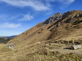 Blick zur Gappenfeldalpe unter der Sulzspitze (Foto gespeichert zu <a href=/freizeit/gappenfeldscharte-38391/>Gappenfeldscharte</a>),#