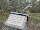 Inschrift (Foto gespeichert zu Ausgangspunkt Höhenbefestigung Gabis),#