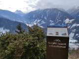 Ausblick zum Peitlerkofel (Foto gespeichert zu <a href=/wanderweg/parkplatz-luesnerhof-gargitt-24445/>Weg</a>),#