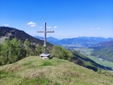 Gipfelkreuz neben der Alm,#