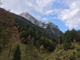 Blick vom Rad-Depot auf die <a href=/gipfel/obere-wettersteinspitze-2234/>Obere Wettersteinspitze </a>  ,#
