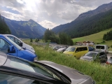 Wanderparkplatz mit Blick auf die <a href=/gipfel/gaichtspitze-1155/>Gaichtspitze</a> (Foto gespeichert zu Ziel Parkplatz Nesselwängle West),#