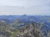 Blick Richtung Schrecksee mit Braut und Bräutigam am Fotospot,#