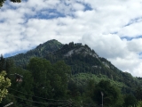 Blick von Dornbirn auf die Bergstation der Karrenseilbahn (Foto gespeichert zu Ziel Karrenseilbahn Bergstation),#