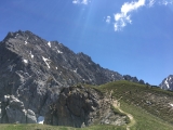 Der <a href=/freizeit/woernersattel-35/>Wörnersattel</a> mit dem <a href=/gipfel/woerner-836/>Wörner</a> im Hintergrund (Foto gespeichert zu <a href=/freizeit/woernersattel-35/>Wörnersattel</a>) (Foto gespeichert zu Ausgangspunkt Wörner),#