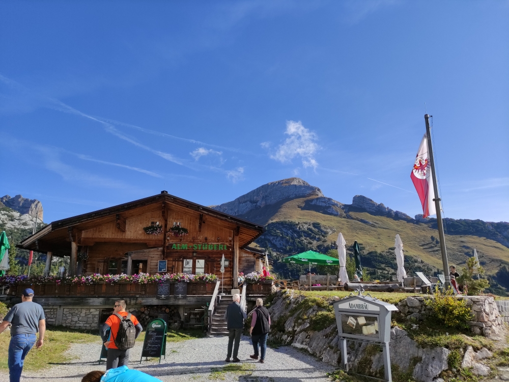 Haidachstellwand: Almstüberl Rofan mit Haidachstellwand