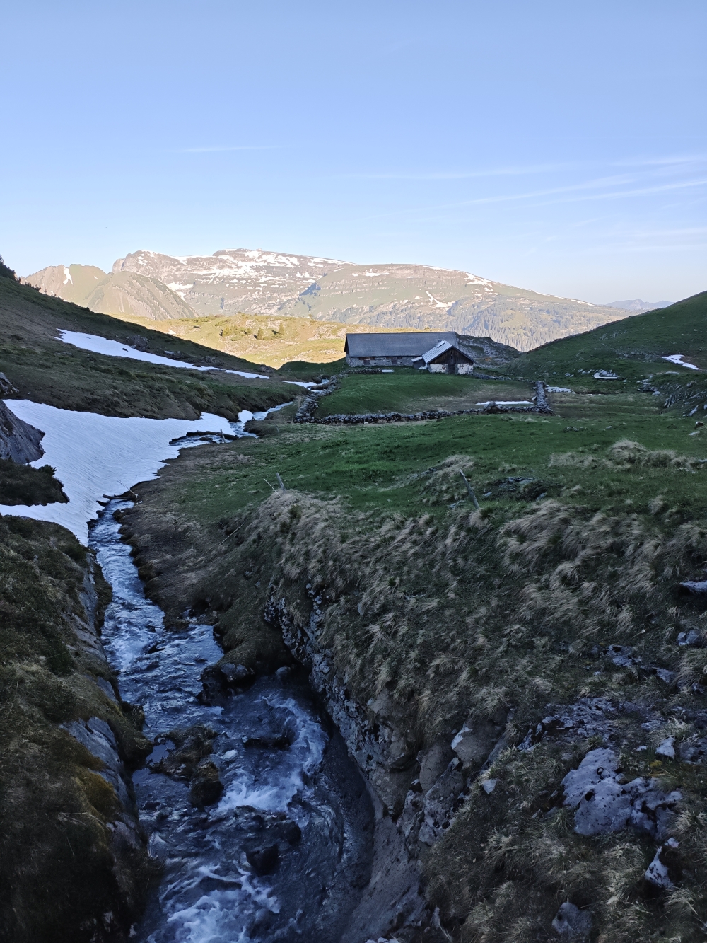 Wanderung Margelchopf: Wanderung Margelchopf: Alp Isisizsess