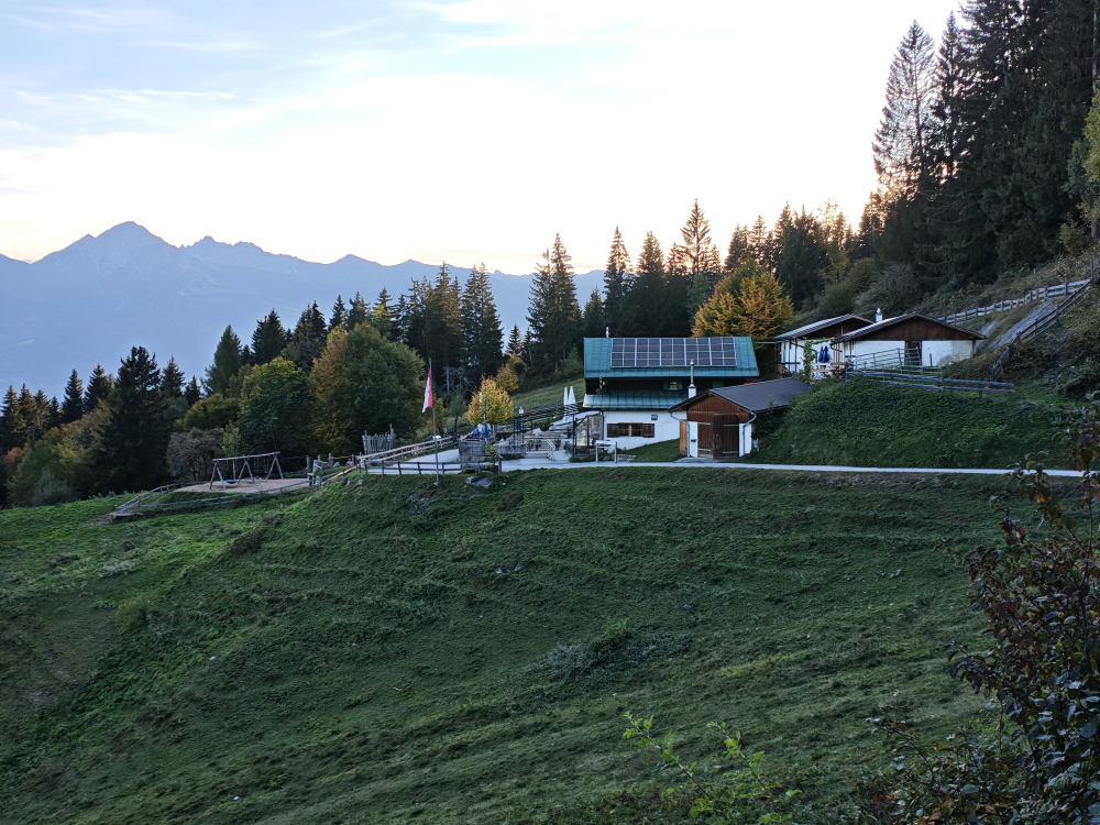 Wanderung Hafelekarspitze: Wanderung Hafelekarspitze: Arzler Alm
