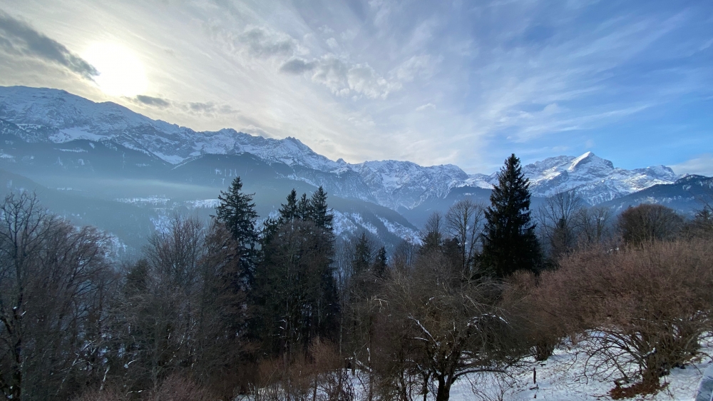 Wanderung Große Eckbauer-Runde: Eckbauer-Blick Richtung Zugspitze u. Co