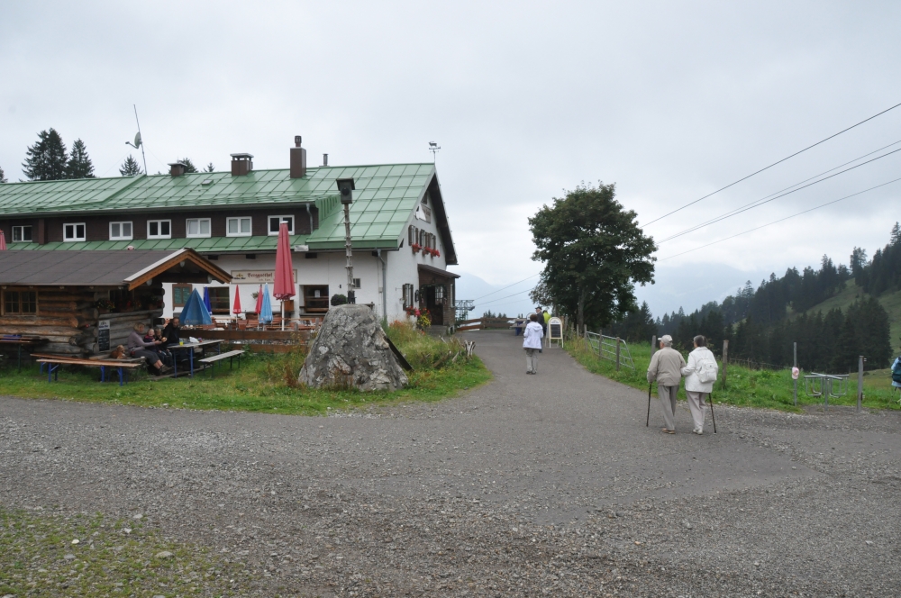 Berggasthof Seealpe: Der Berggasthof wärmt auch an trüben Tagen