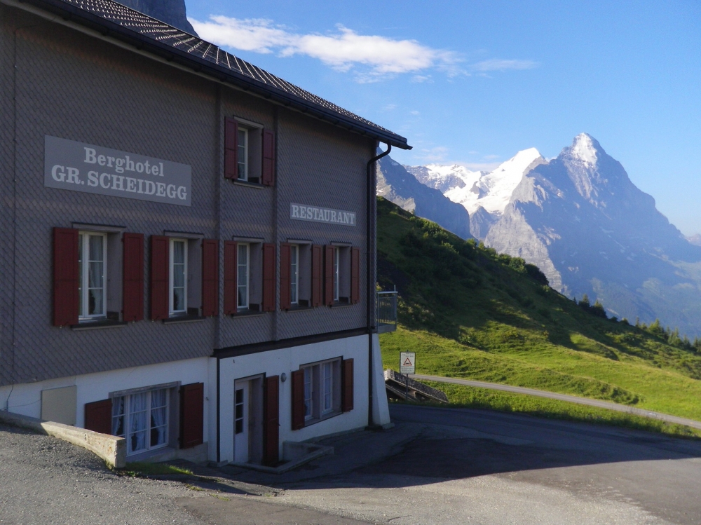 Berghotel Grosse Scheidegg: Panorama mit Eiger, Mönch und Jungfrau
