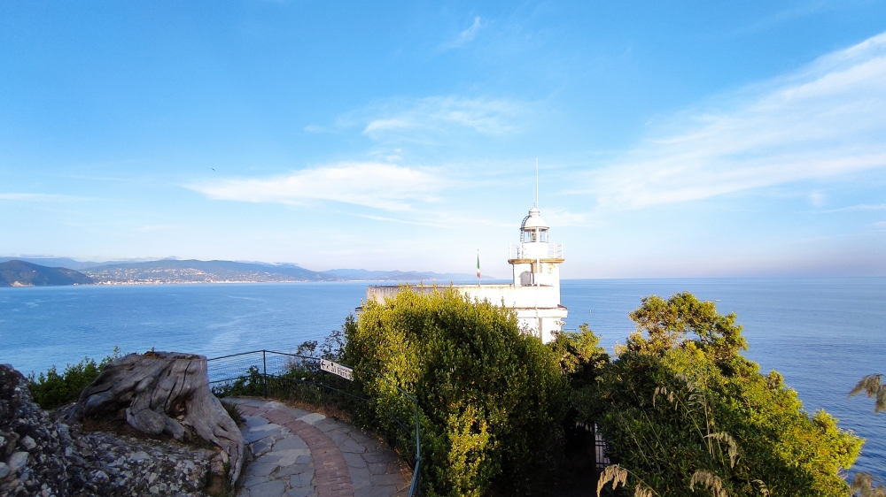 Parkgarage Portofino -> Faro di Portofino: Der Leuchtturm von Portofino