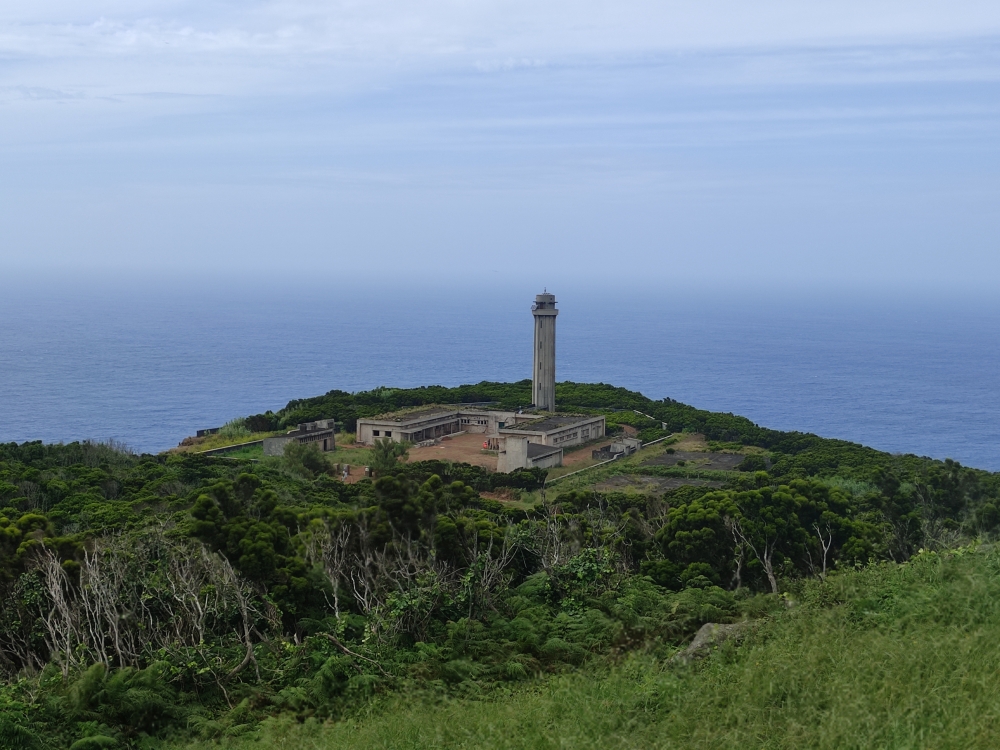 Der ehemalige Leuchtturm (Farol da Ponta dos Rosais)