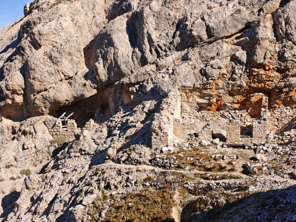 Klettersteig Ivano Dibona: Stellungen zwischen Testaccio und Zurlon