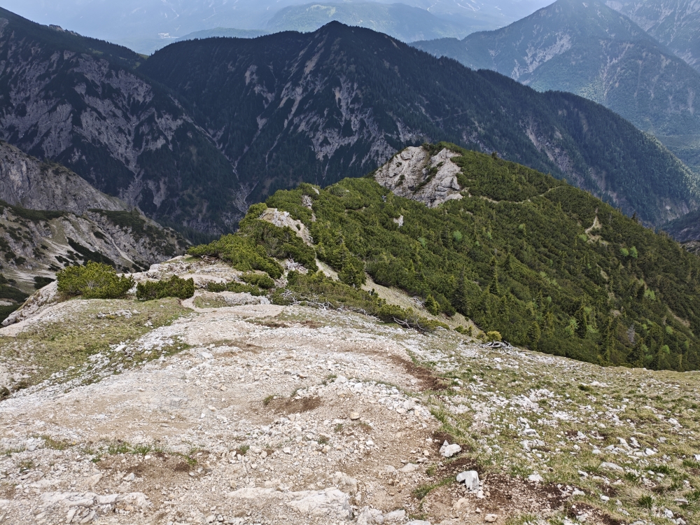 Wanderung Geierköpfe-Hauptgipfel: Abstieg zum Kreuzjöchl
