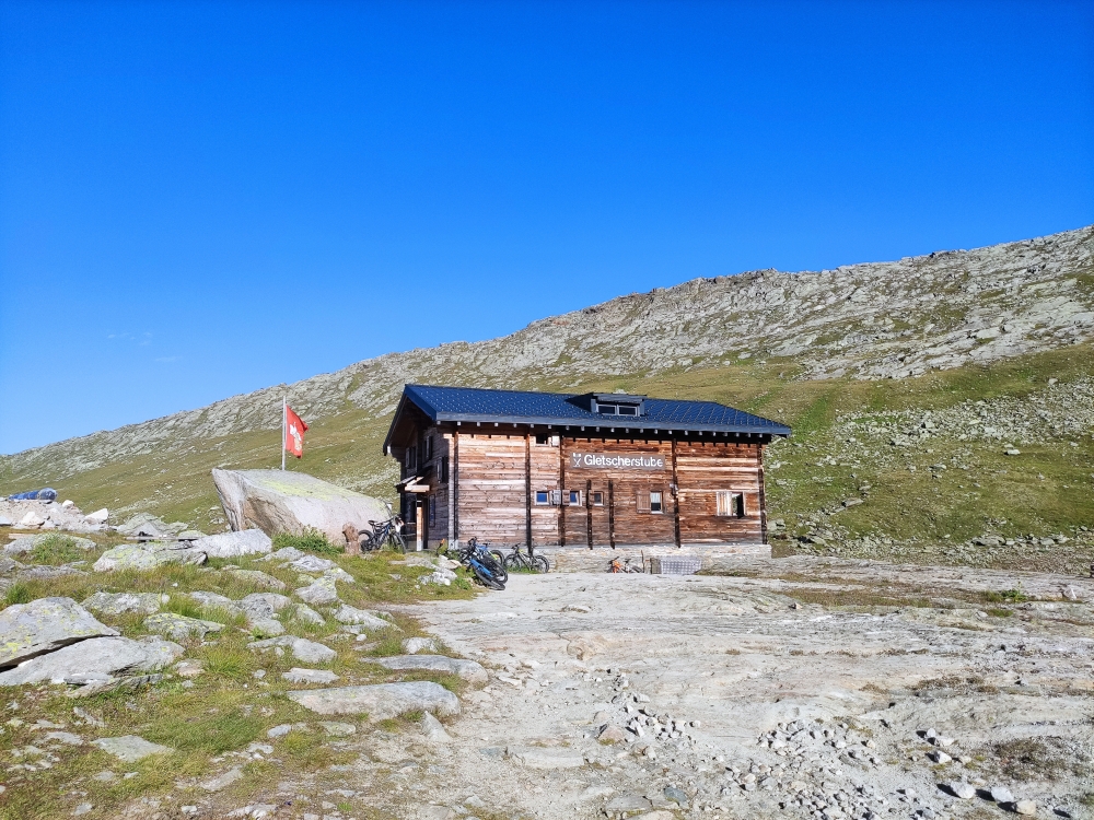 Wanderung Eggishorn: Wanderung Eggishorn: Gletscherstube Märjelen