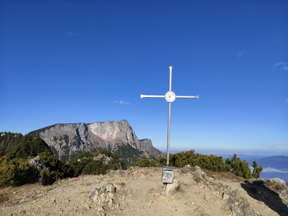 Wanderung Berchtesgadener Hochthron: Wanderung Berchtesgadener Hochthron: Gipfelkreuz (Großer Rauher Kopf)