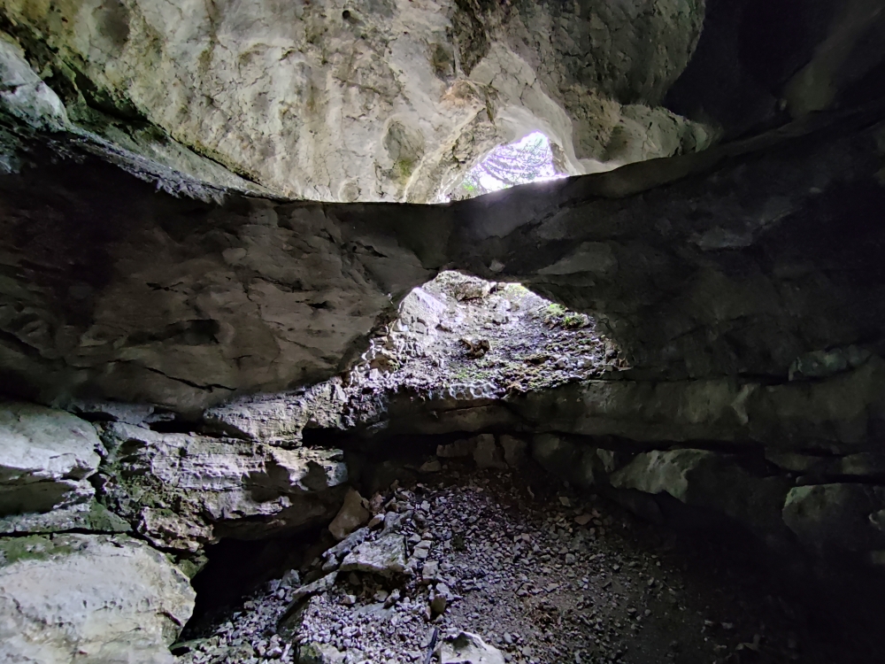 Höhle: In der Höhle
