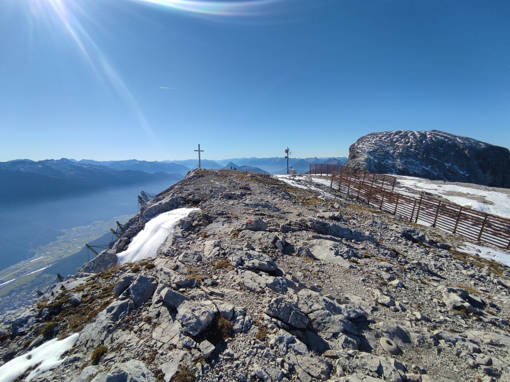 Wanderung Hohe Munde: Wanderung Hohe Munde: Plateau am Gipfel (Hohe Munde Ostgipfel)