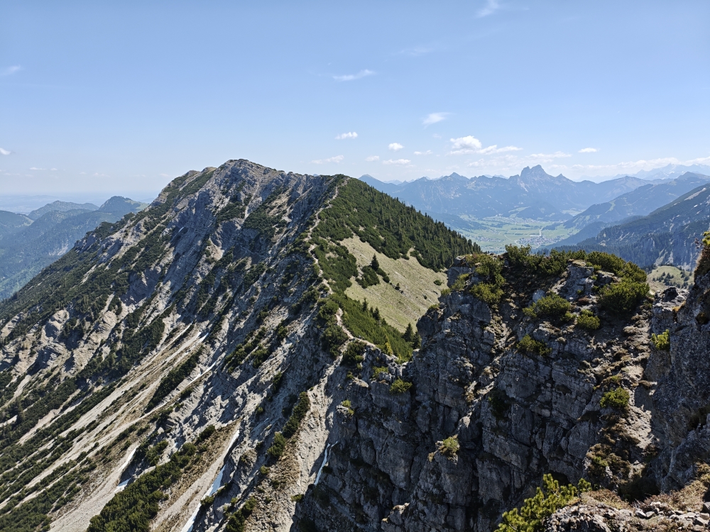 Wanderung Ponten: Wanderung Ponten: Blick zum Kühgundkopf  (Iseler)