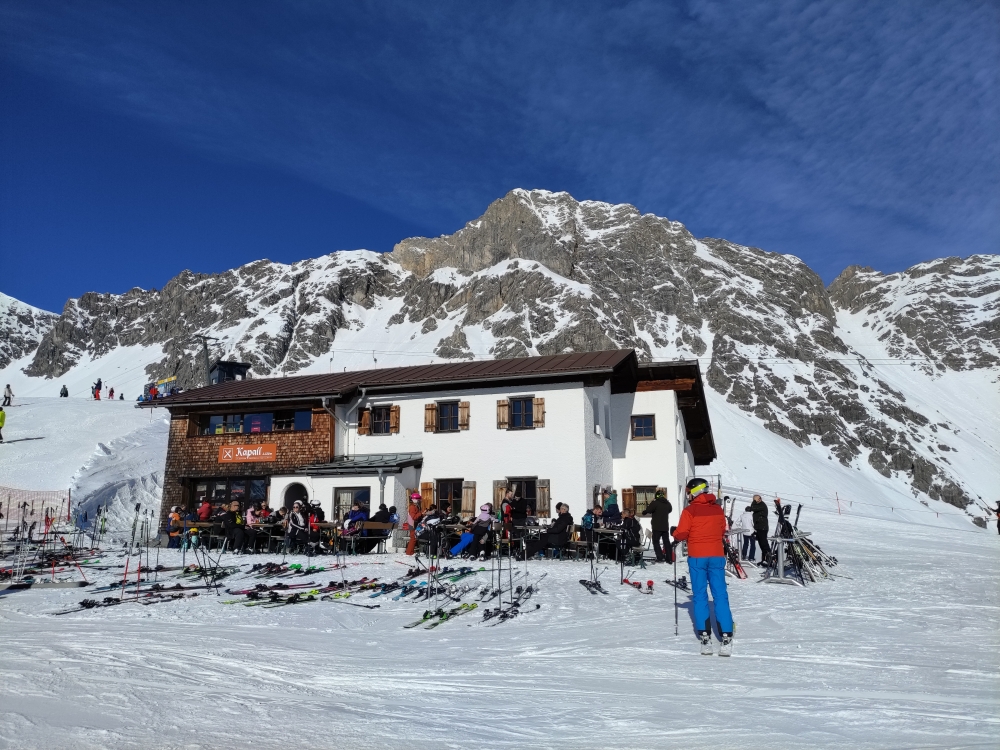 Kapall Restaurant: Kapall