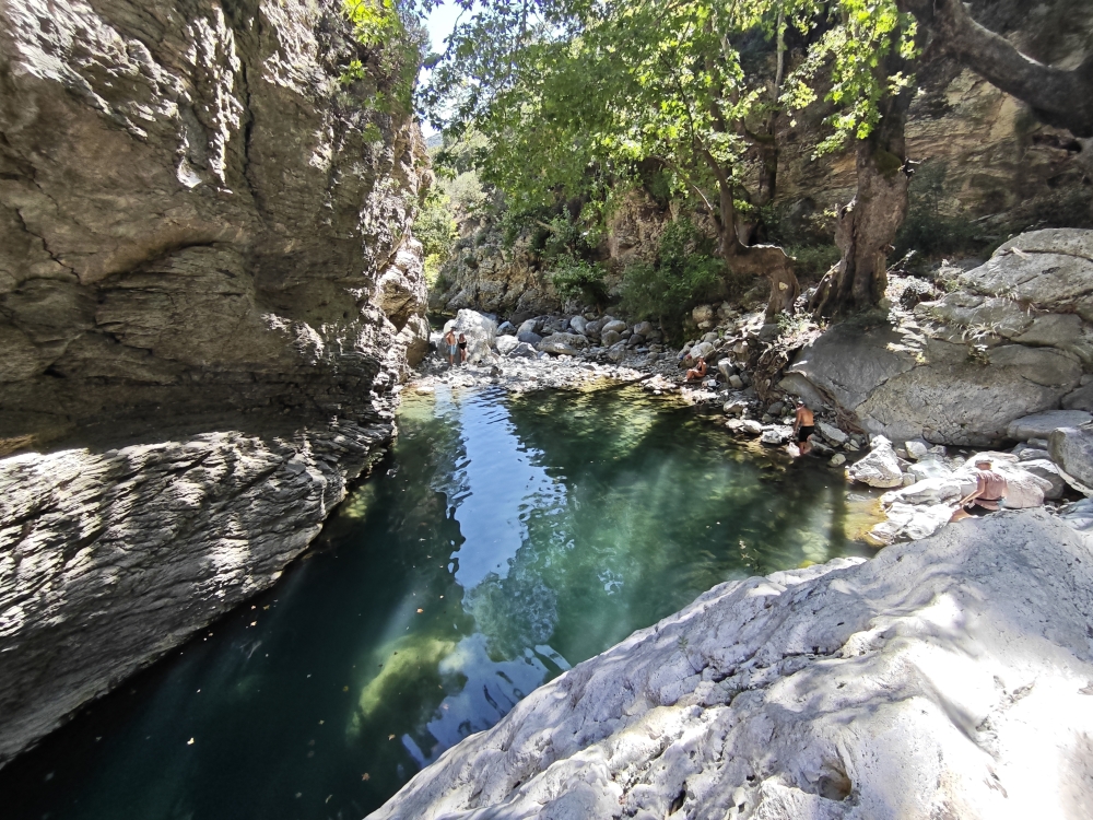 Wanderung Manikiatis Wasserfall: Badestelle