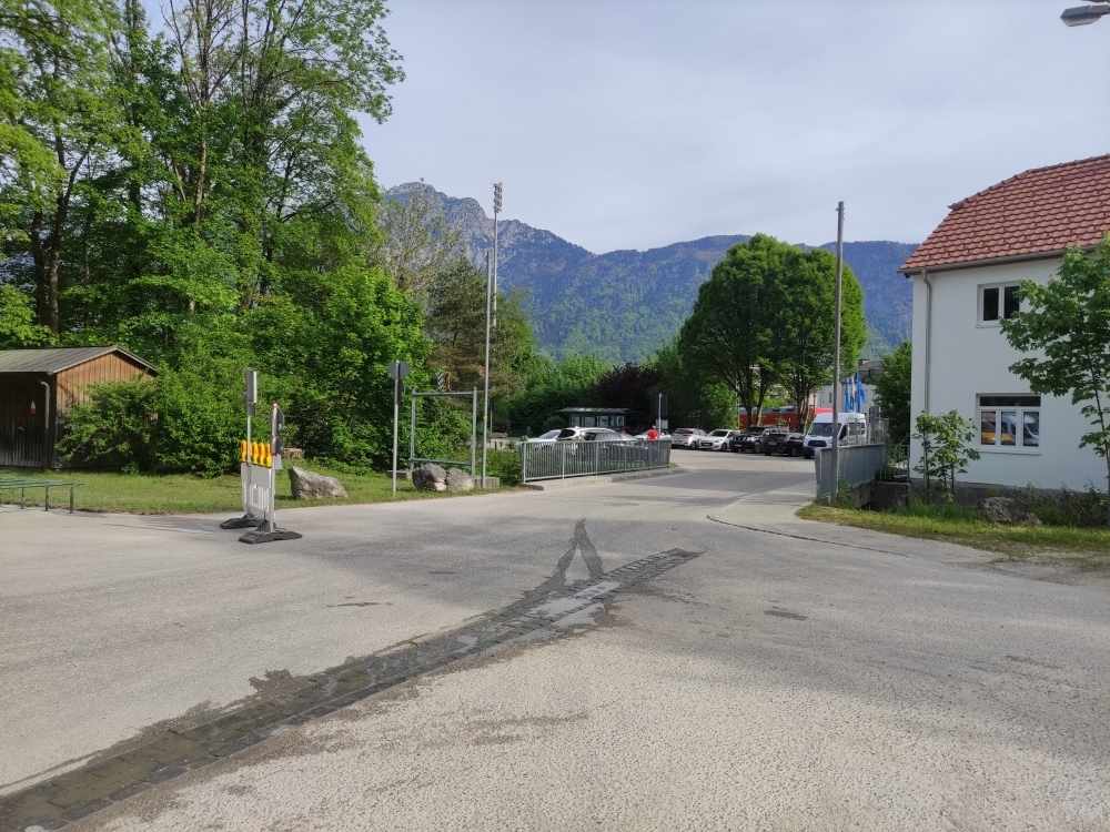 Wanderung Predigtstuhl: Wanderung Predigtstuhl: Einfahrt Festplatz