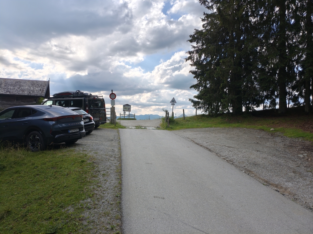 Wanderung Breiteggspitze: Wanderung Breiteggspitze: Wanderparkplatz