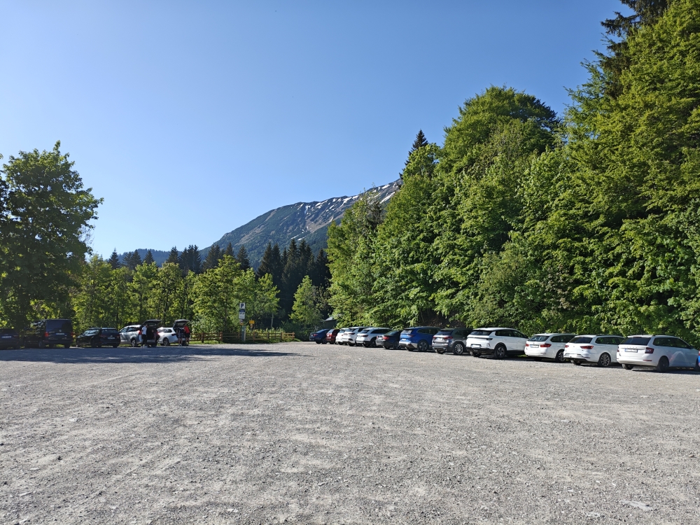 Wanderung Ponten: Wanderung Ponten: Großer Wanderparkplatz