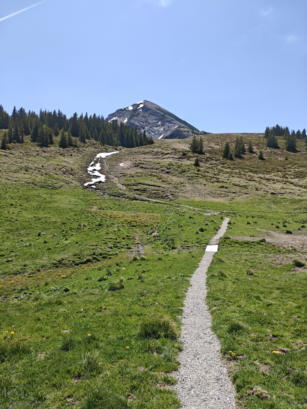 Wanderung Ponten: Blick vom Stuibensattel auf den Bschießer 