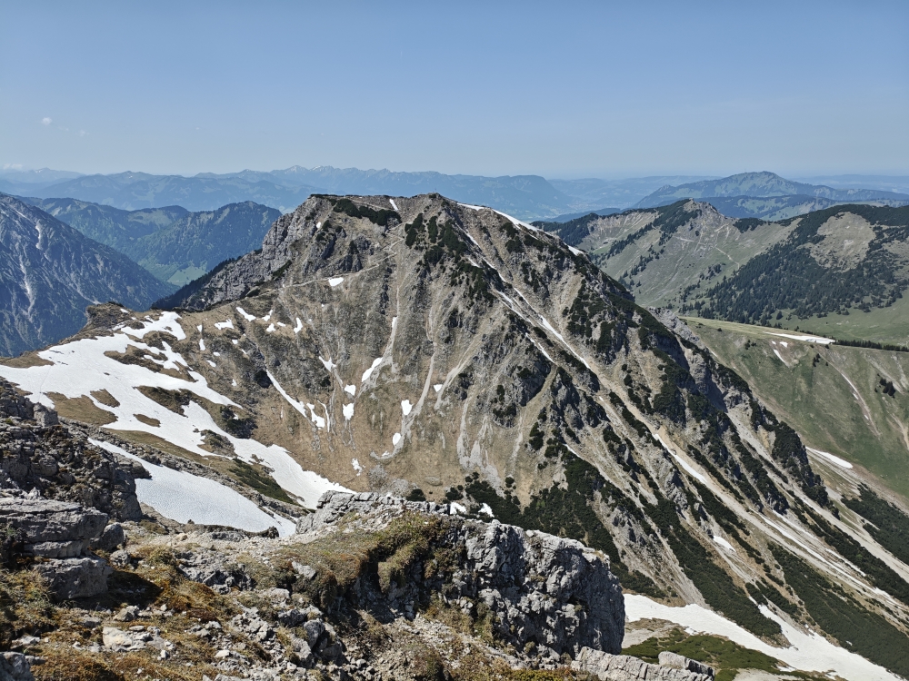 Wanderung Ponten: Wanderung Ponten: Blick auf den Bschießer  (Ponten)