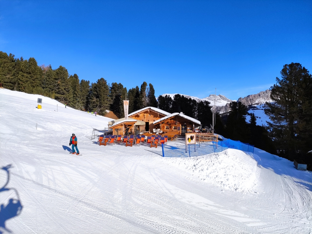 Utia Sole: Sonnenhütte