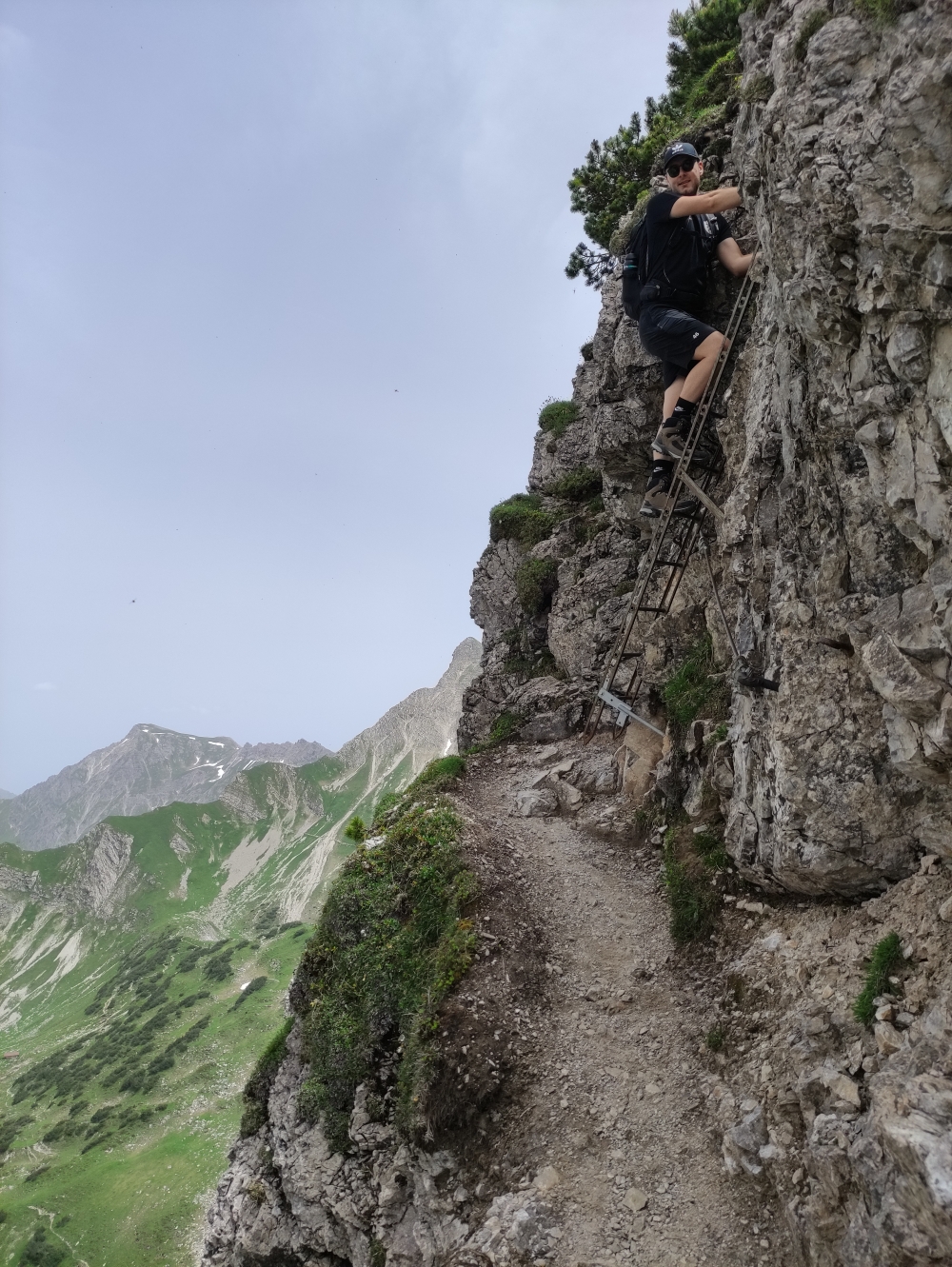 Wanderung Entschenkopf: Wanderung Entschenkopf: Mit Leiter