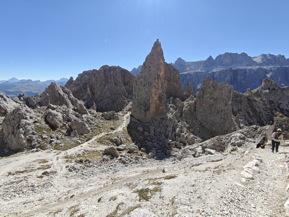 Wanderung Sass da Ciampac: Abstieg aus dem Sattel 