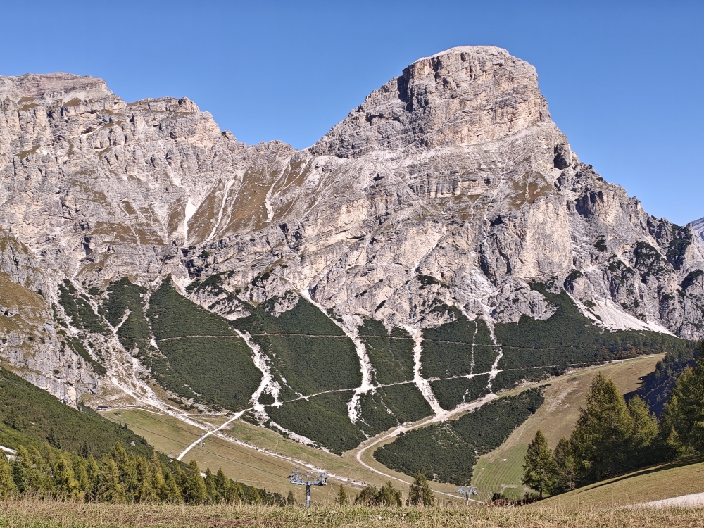 Wanderung Sass da Ciampac: Blick auf den Sassongher 