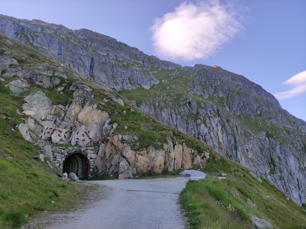Wanderung Eggishorn: Wanderung Eggishorn: Südportal (Talligrattunnel Südportal)