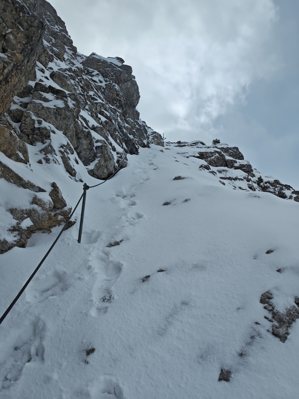 Wanderung Tschirgant: Seilversichertes Felsband