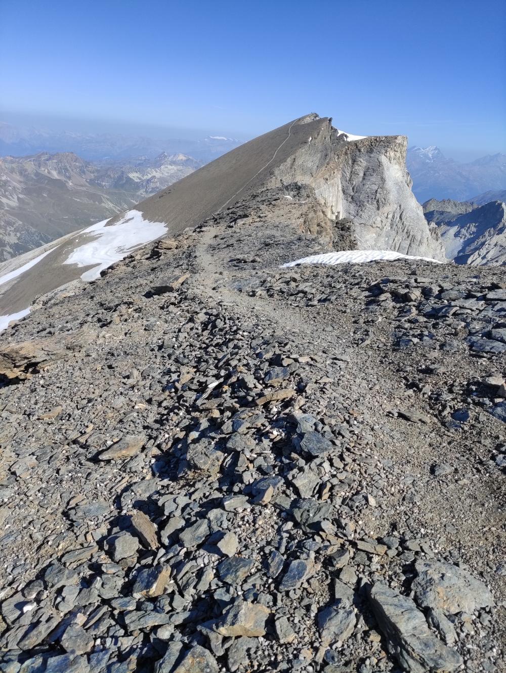 Wanderung Barrhorn: Abstieg in den Sattel und Aufstieg zum Barrhorn