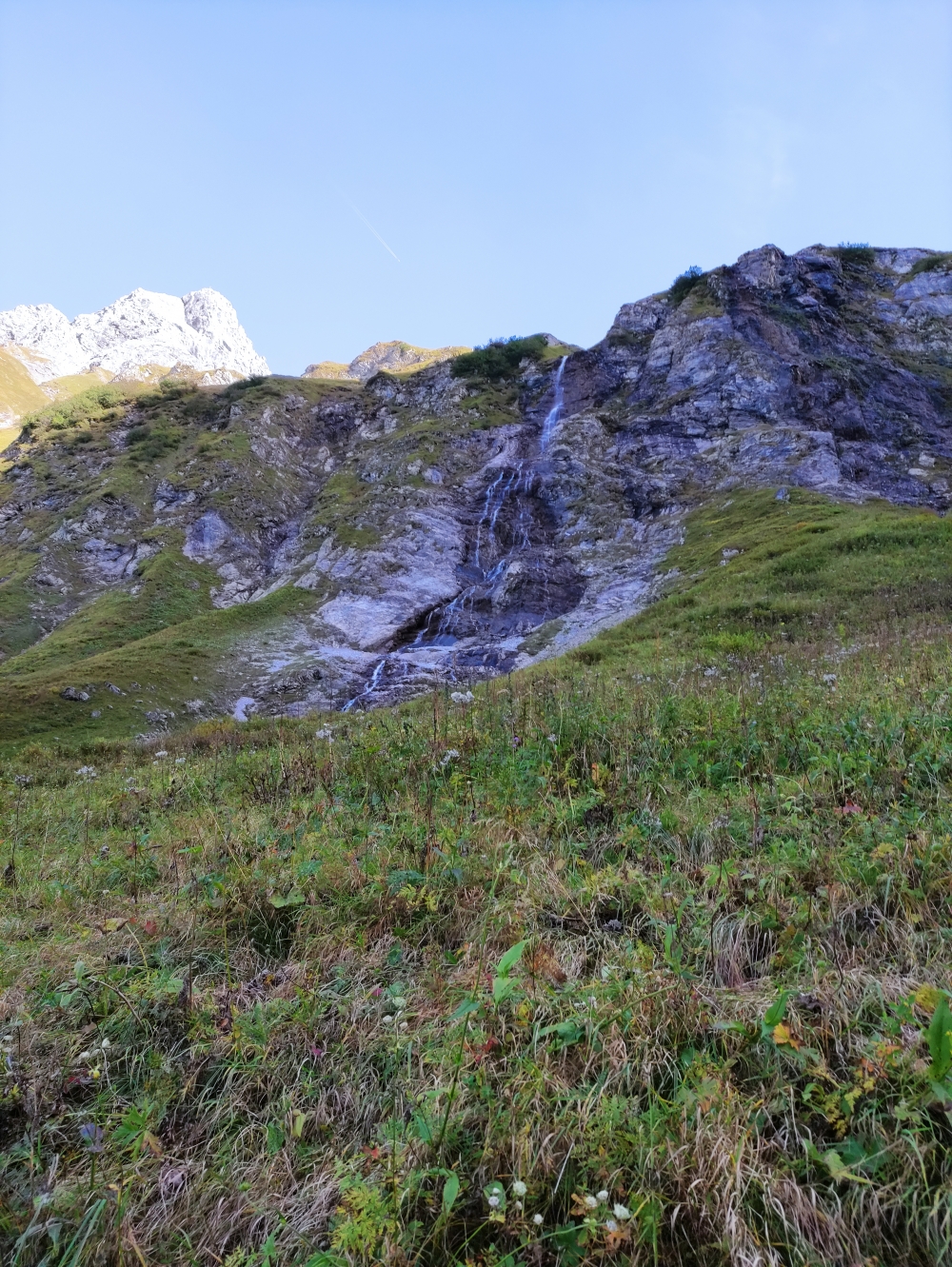 Wasserfall unter dem Waltenbergerhaus: Der Wasserfall unter dem Waltenbergerhaus