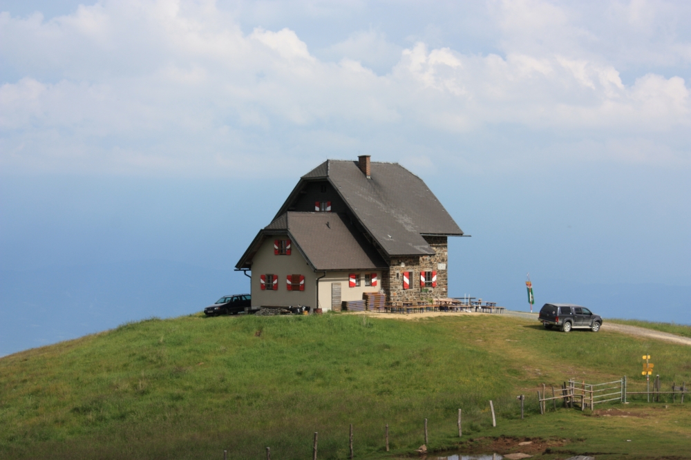 Wolfsberger Hütte -> Ladinger Spitz: Wolfsberger Hütte